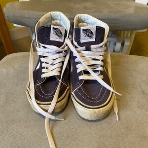 Vans high top women’s size 5.5 classic